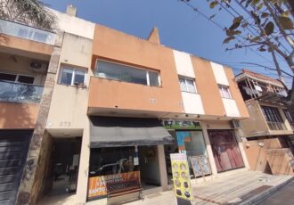 Alquiler │Departamento 2 dormitorios – Av. Illia Nº 672 -1º piso– Bº Perales